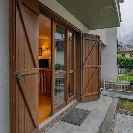 公寓 Casa Julie - Accogliente Rifugio Nella Quiete - Cour 0157