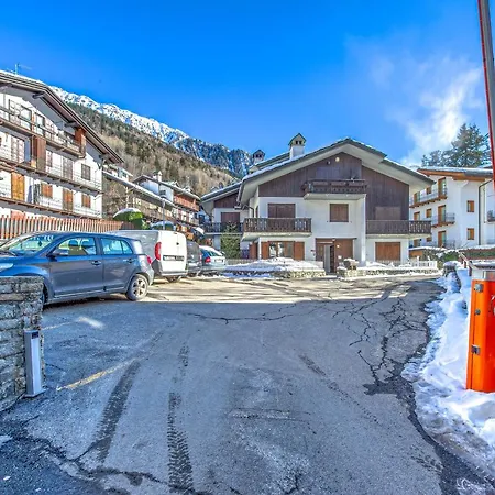 Casa Julie - Cour 0157 - Accogliente Rifugio Nella Quiete * Courmayeur