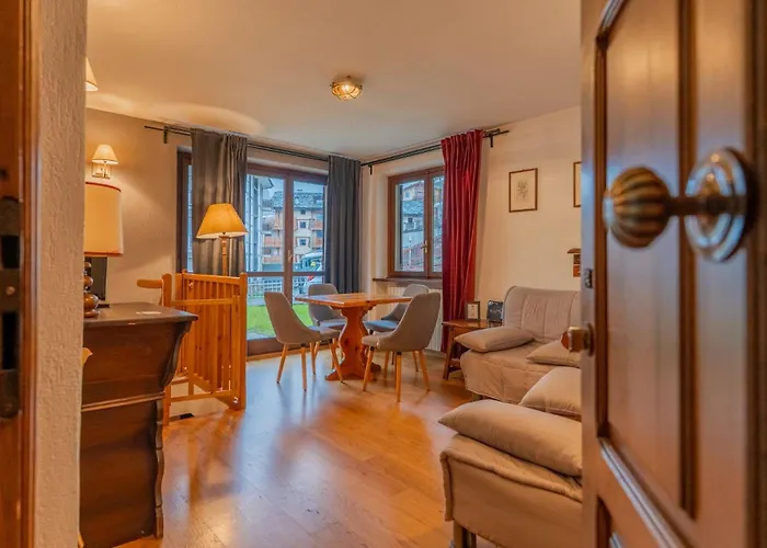 Casa Julie - Accogliente Rifugio Nella Quiete - Cour 0157 Курмайор