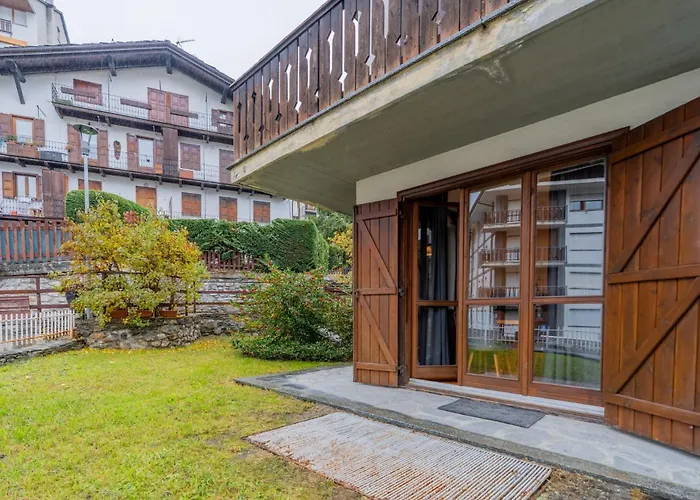 Apartment Casa Julie - Accogliente Rifugio Nella Quiete - Cour 0157